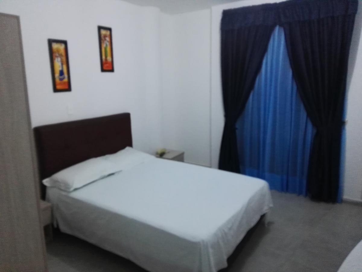 Hotel Plaza Real Монтелибано Экстерьер фото