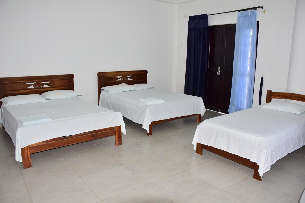 Hotel Plaza Real Монтелибано Экстерьер фото